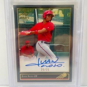 Juan Soto 2018 Leaf Ultimate Draft Gold #BG-JS2 Rookie Auto BGS 8.5 25/25